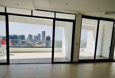 3 Bed Apartment with En Suite at 2026-128 3 Bed - 3