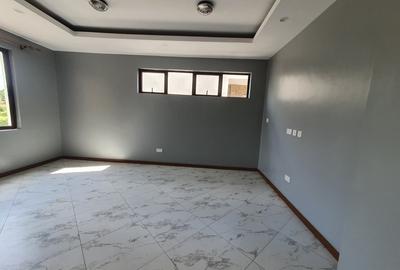 4 Bed Townhouse with En Suite in Kiambu Road - 4
