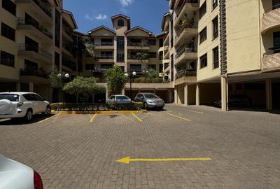 3 Bed Apartment with En Suite in Brookside