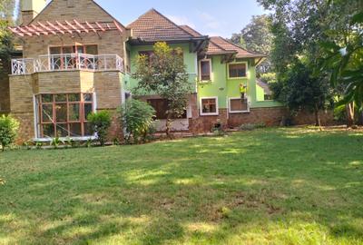 5 Bed Townhouse with En Suite in Runda - 2