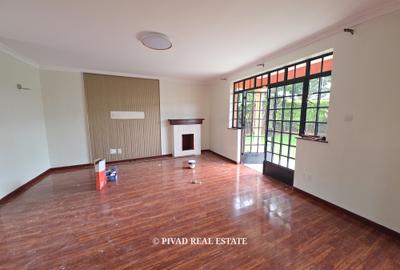 4 Bed Townhouse with Swimming Pool in Kiambu Road - 4