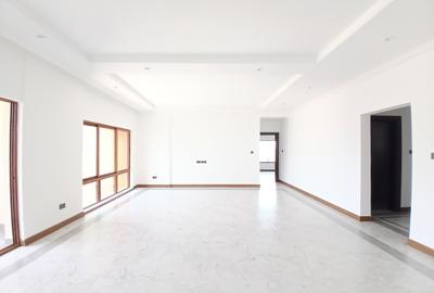 Furnished 3 Bed Apartment with En Suite at Mandera Road - 2