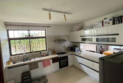 4 Bed Townhouse with En Suite in Runda - 3