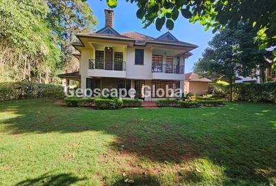 5 Bed House with En Suite in Karen Hardy