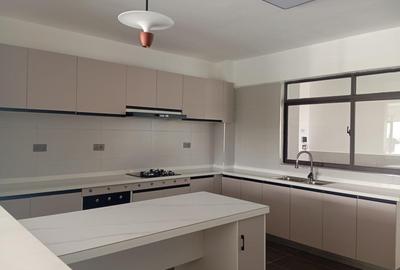 4 Bed Apartment with En Suite at Githunguri Road - 3