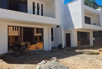 3 Bed Villa with En Suite at Mtwapa Kilifi - 2