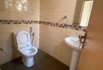 2,500 ft² Commercial Property with Fibre Internet in Riverside - 4