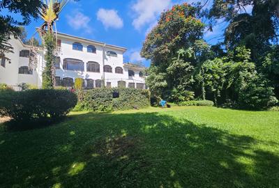 4 Bed House with En Suite in Nyari - 4