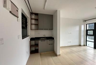 1 Bed Apartment with En Suite at Kirawa Road - 4