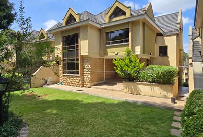 5 Bed Townhouse with En Suite at Off Chalbi Drive 55 - 4