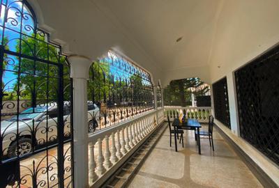 4 Bed Villa with En Suite in Nyali Area - 4