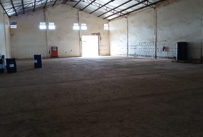 Warehouse with Service Charge Included in Thika