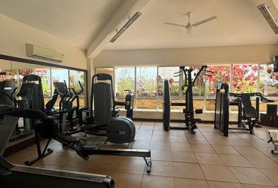 2 Bed Apartment with En Suite at Off Links Road - 2
