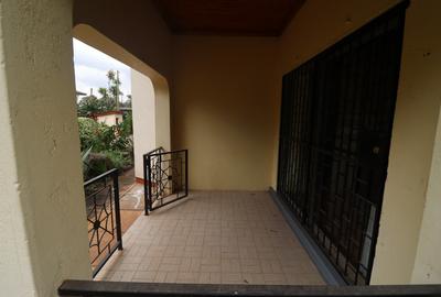 5 Bed House with Staff Quarters in Nyari - 4