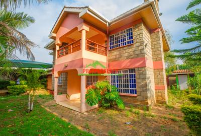 4 Bed House with En Suite at Zambezi
