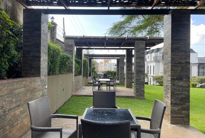 5 Bed Villa with En Suite in Loresho - 2