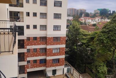 4 Bed Apartment with En Suite in Kilimani