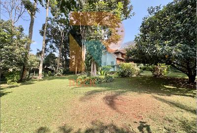 5 Bed Townhouse with En Suite in Rosslyn