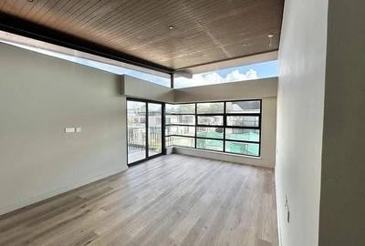 4 Bed Townhouse with En Suite in Runda - 4