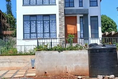 5 Bed Villa with En Suite in Waiyaki Way - 3
