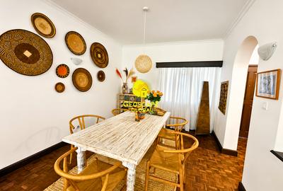 3 Bed Apartment with En Suite in Lavington - 2