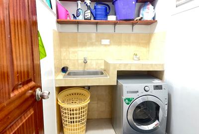 Furnished 2 Bed Apartment with En Suite in Riverside - 3