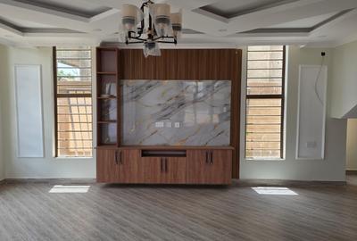 4 Bed Townhouse with En Suite in Ruiru - 3