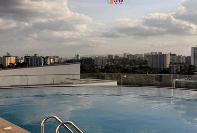 3 Bed Apartment with En Suite in Riverside - 2