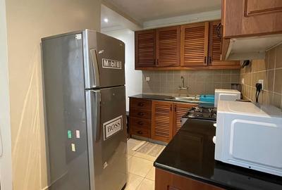 Serviced 1 Bed Apartment with En Suite in Riverside - 4