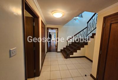 Furnished 4 Bed Apartment with En Suite in Riverside - 4