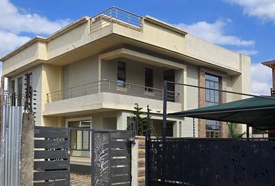 4 Bed House with En Suite at Kamakis