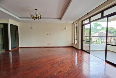 6 Bed Townhouse with En Suite in Lavington - 4