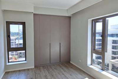 3 Bed Apartment with En Suite at City Park Drive - 2