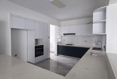 4 Bed Apartment with En Suite in Kileleshwa - 3