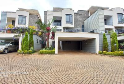 5 Bed House with En Suite in Spring Valley