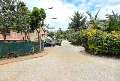4 Bed Townhouse with En Suite at Lavington Green - 3