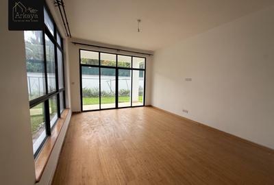 4 Bed Townhouse with En Suite in Lavington
