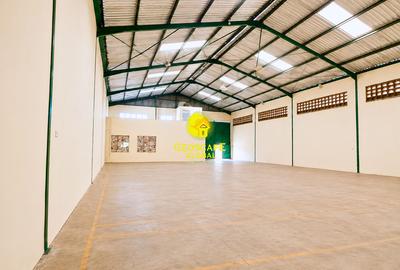 5,545 ft² Warehouse with Fibre Internet in Mlolongo