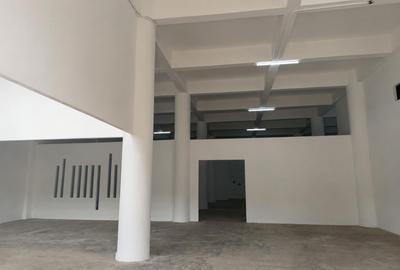 5,400 ft² Warehouse in Ruaraka - 2