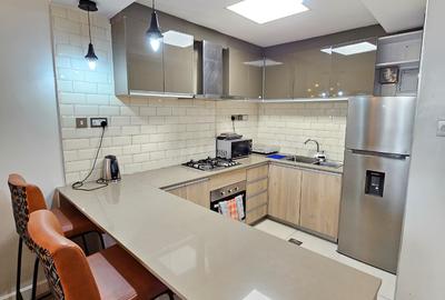 Furnished 1 Bed Apartment with En Suite in Riverside - 4