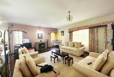 5 Bed House in Ridgeways - 3