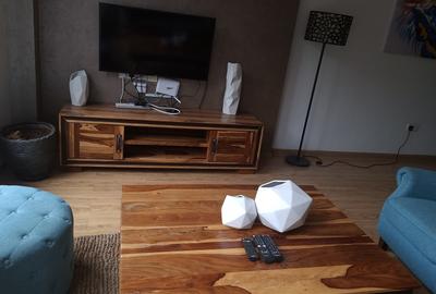 Furnished 2 Bed Apartment with Swimming Pool in Kilimani - 3