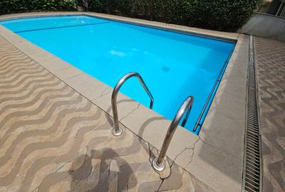 5 Bed Townhouse with En Suite in Westlands Area - 2