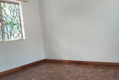 4 Bed Townhouse with En Suite in Lavington - 4