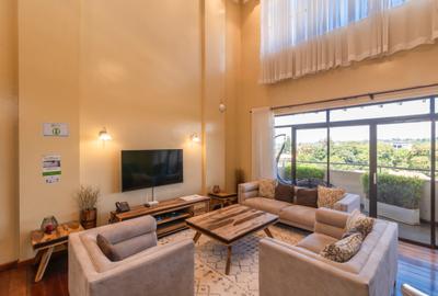 4 Bed Apartment with En Suite in Rhapta Road - 3