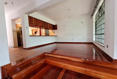 4 Bed Townhouse with En Suite at Lavington Nairobi Kenya - 2