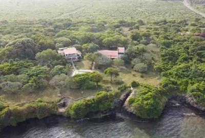 4.4 ac Land at Kuruwitu - 2
