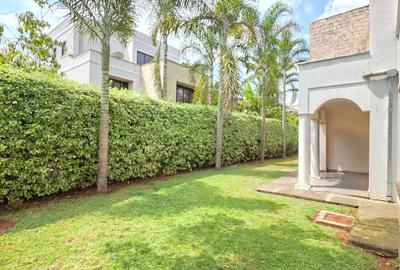 4 Bed Townhouse with En Suite at Lavington Green - 3
