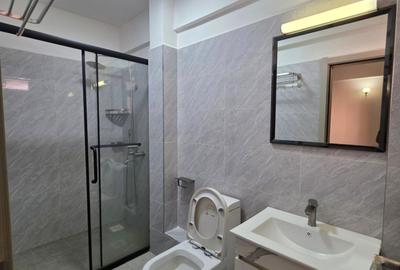 3 Bed Apartment with En Suite at Othaya Road - 4