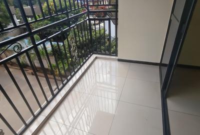3 Bed Apartment with En Suite in Lavington - 4